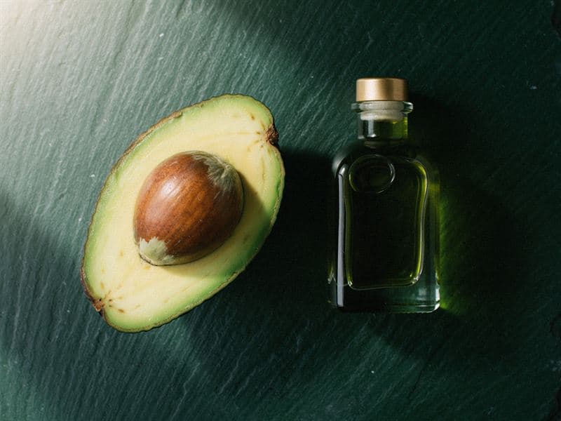 Avocado Oil — still life